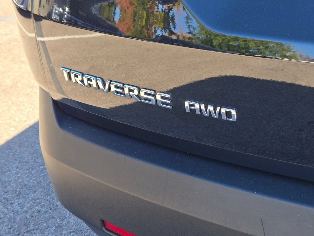 2020 Chevrolet Traverse LS