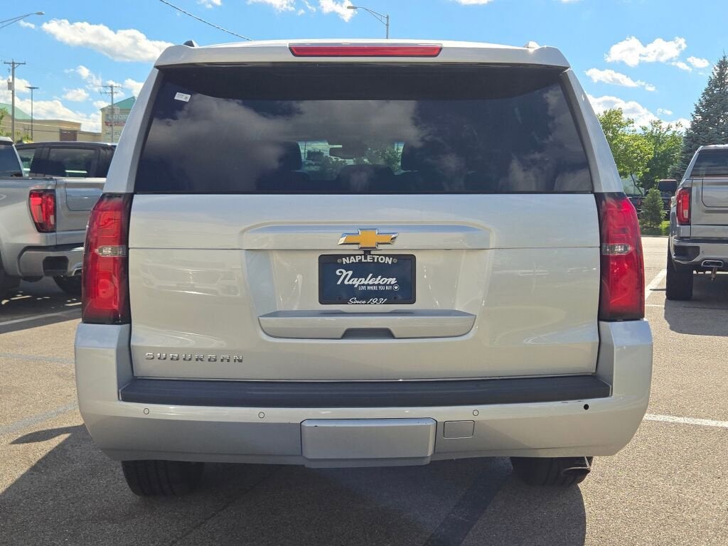 2020 Chevrolet Suburban LT