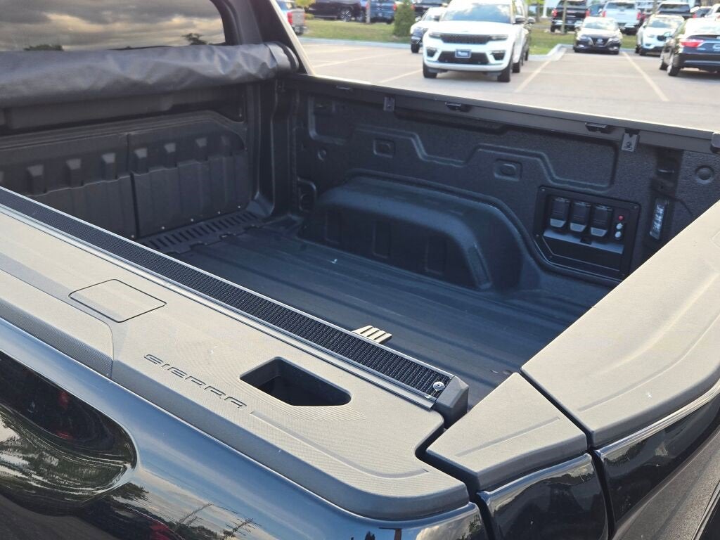 2025 GMC Sierra EV Max Range Denali