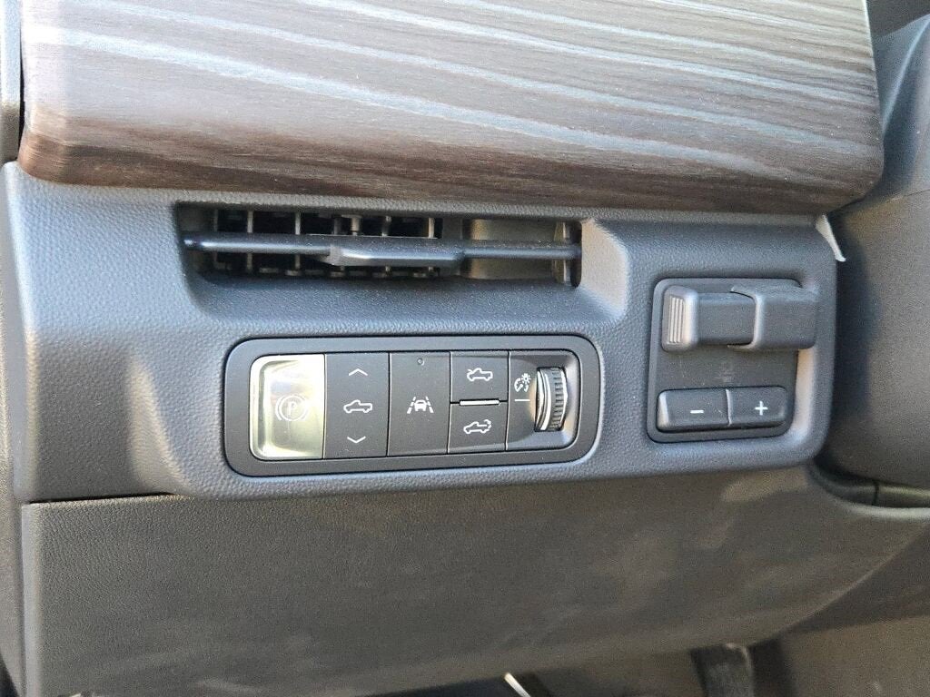 2025 GMC Sierra EV Max Range Denali