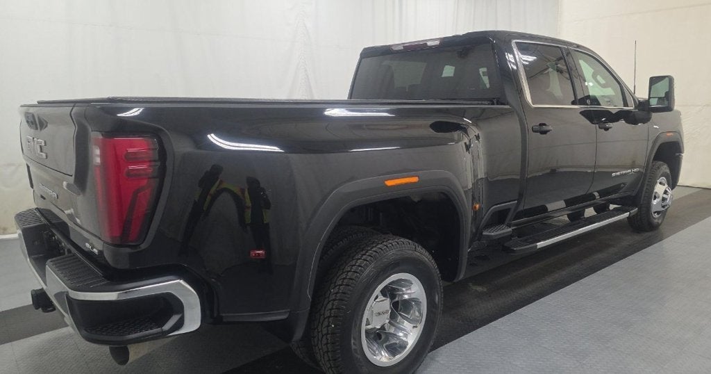 2024 GMC Sierra 3500 HD SLE DRW
