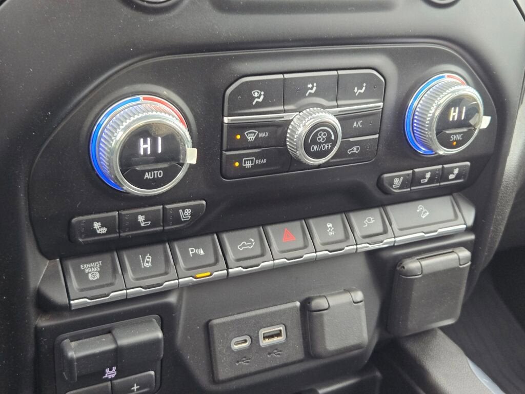 2023 GMC Sierra 2500 HD AT4