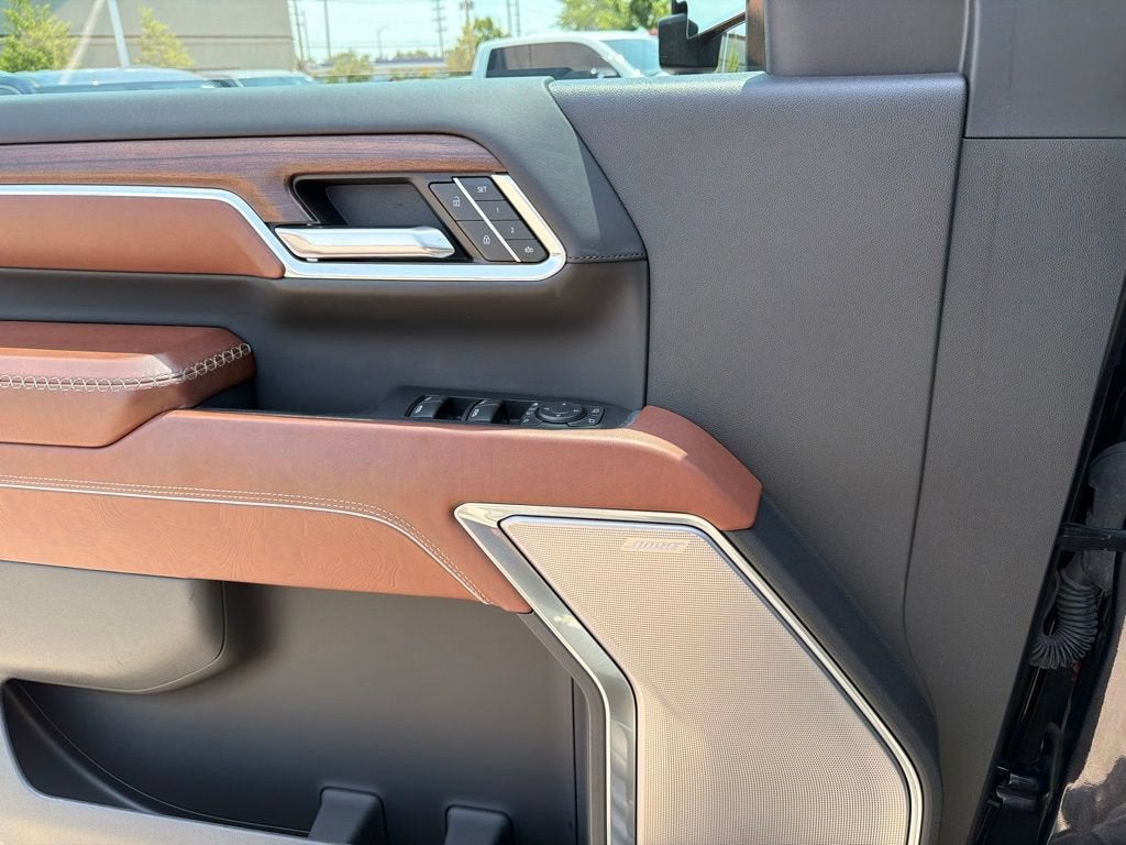 2024 GMC Sierra 3500 HD Denali Ultimate