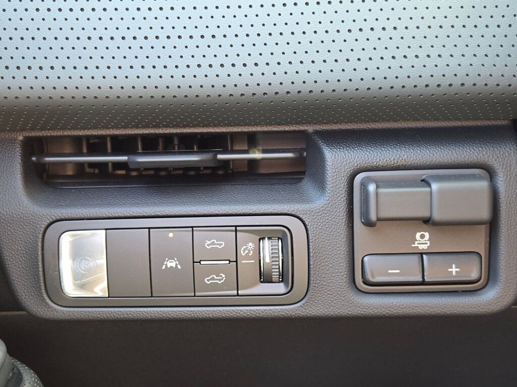 2026 GMC Sierra EV AT4 Max Range