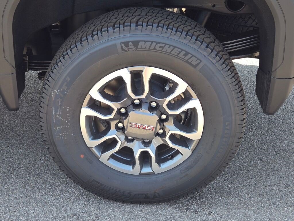 2025 GMC Sierra 2500 HD SLT