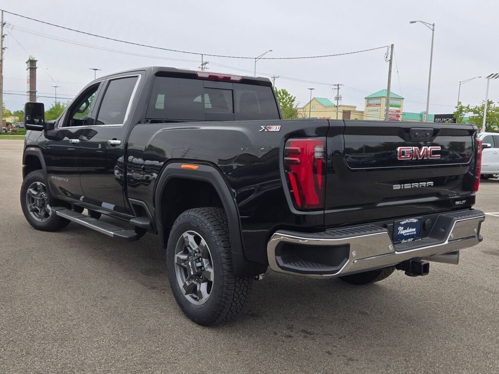 2026 GMC Sierra 2500 HD SLT