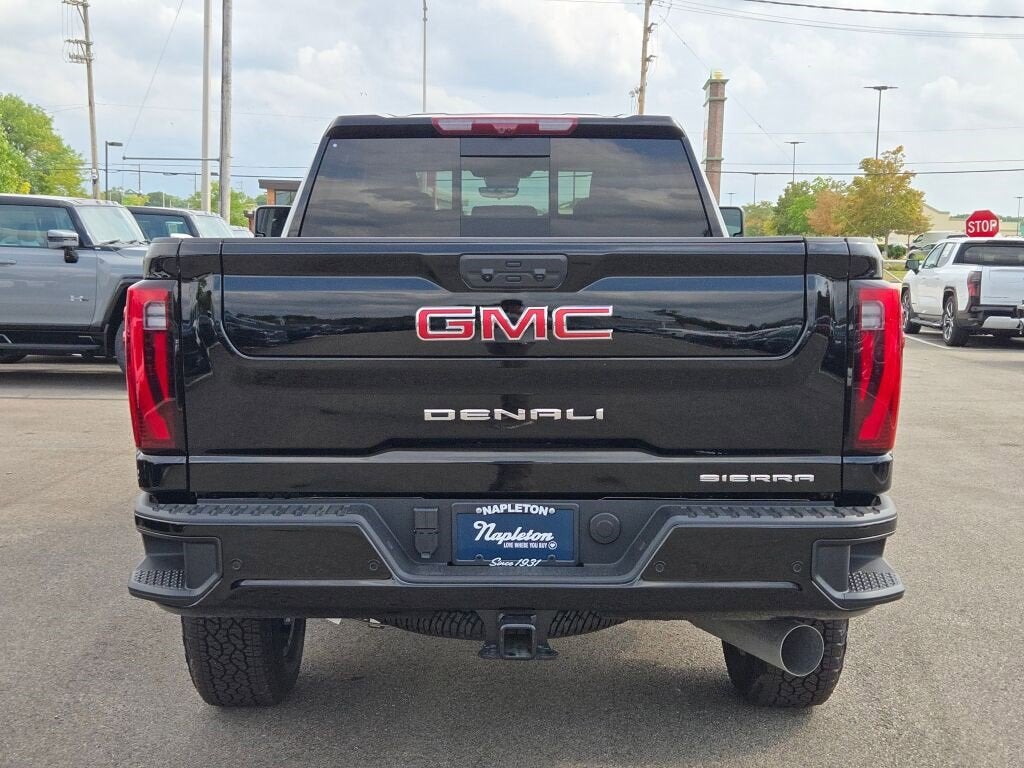 2025 GMC Sierra 2500 HD Denali