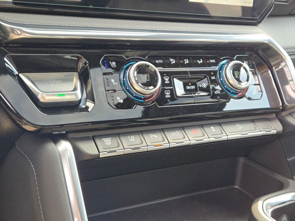 2025 GMC Sierra 2500 HD Denali