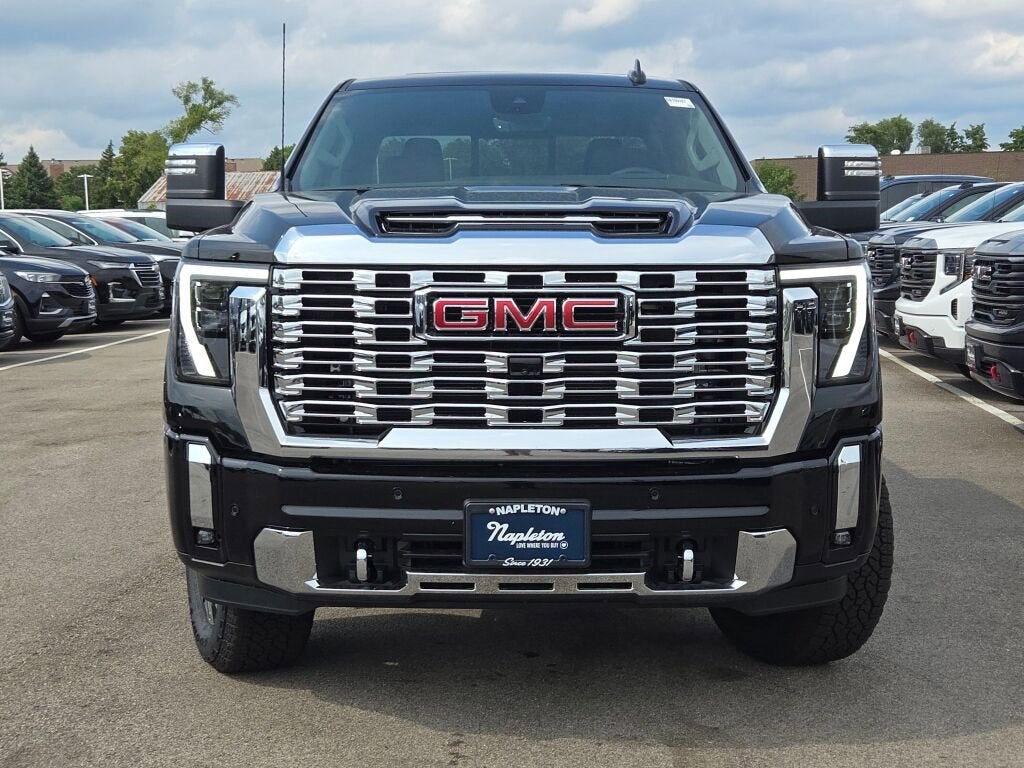 2025 GMC Sierra 2500 HD Denali