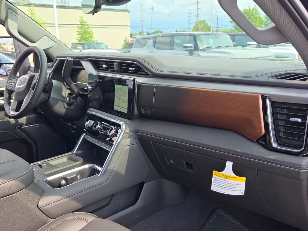 2025 GMC Sierra 2500 HD Denali