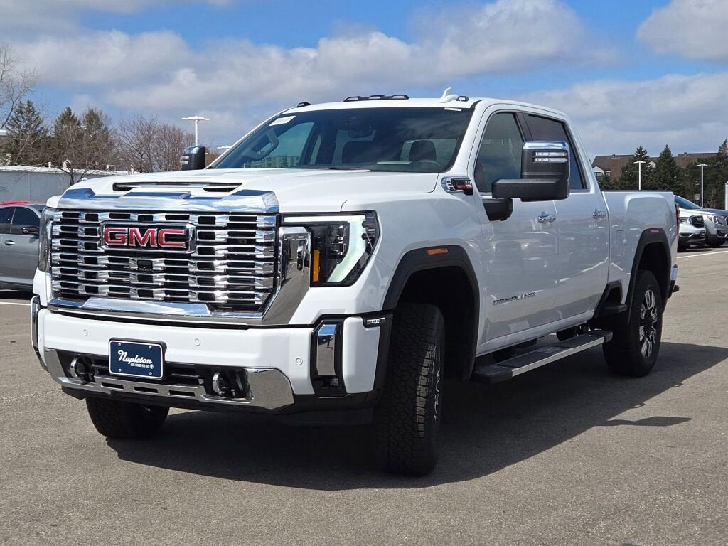 2025 GMC Sierra 2500 HD Denali