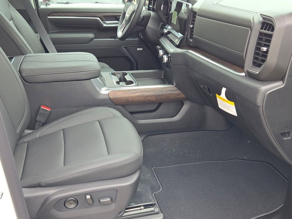 2026 GMC Sierra 3500 HD SLT