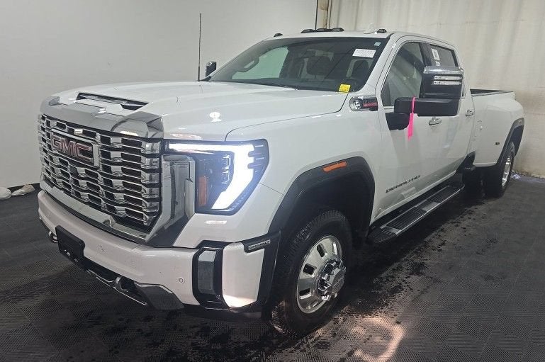 2025 GMC Sierra 3500 HD Denali DRW
