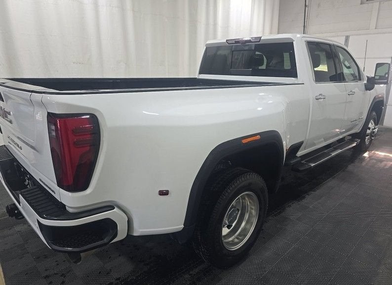 2025 GMC Sierra 3500 HD Denali DRW