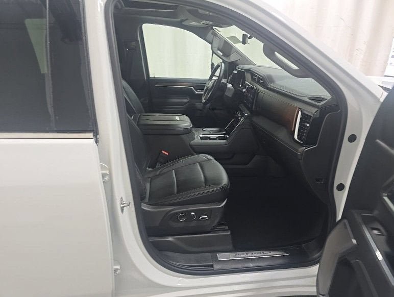 2025 GMC Sierra 3500 HD Denali DRW
