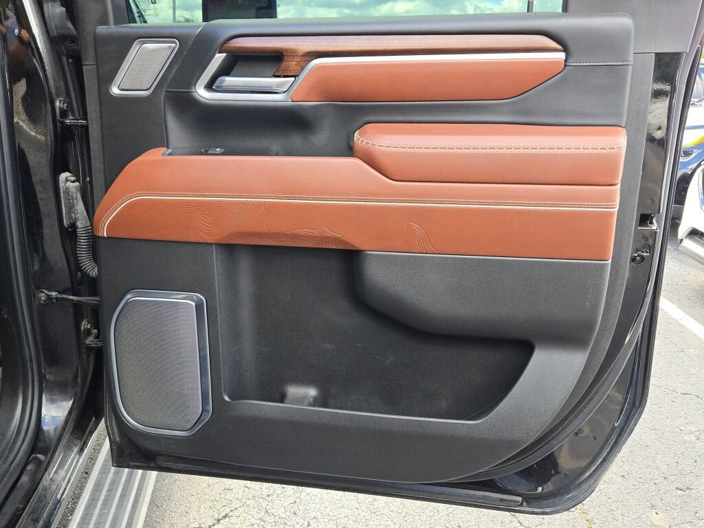 2025 GMC Sierra 3500 HD Denali Ultimate
