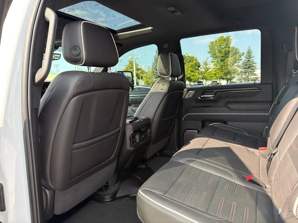 2025 GMC Sierra 2500 HD AT4X