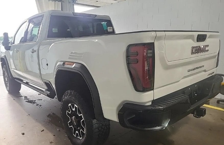 2025 GMC Sierra 2500 HD AT4X
