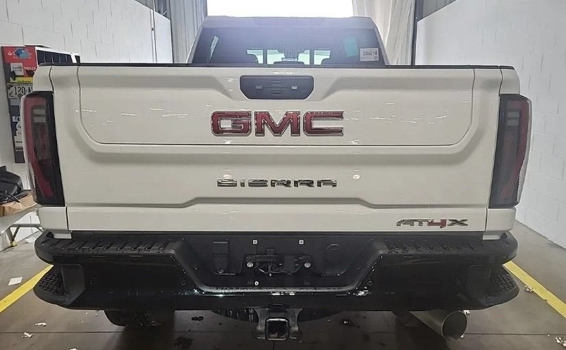 2025 GMC Sierra 2500 HD AT4X
