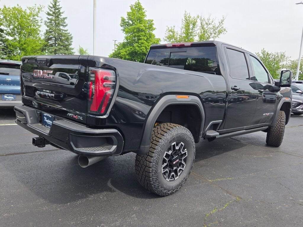 2026 GMC Sierra 2500HD AT4X - Photo 13