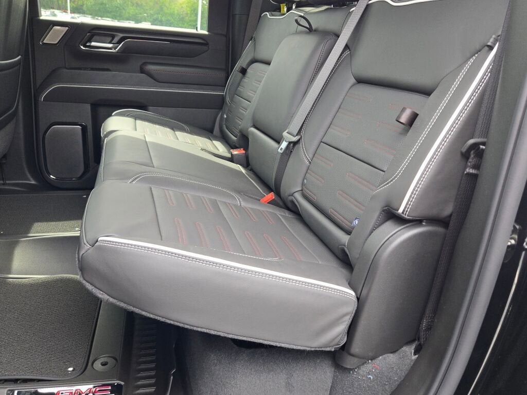 2026 GMC Sierra 2500HD AT4X - Photo 19