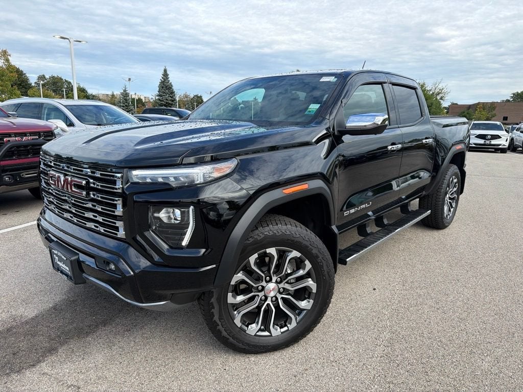 2025 GMC Canyon Denali