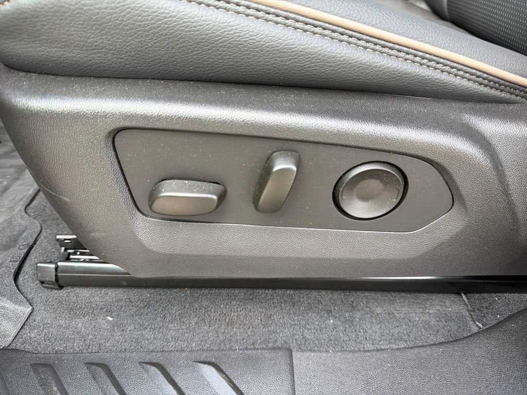 2025 GMC Canyon Denali