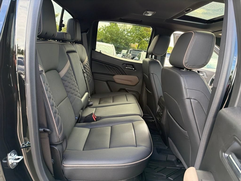2025 GMC Canyon Denali