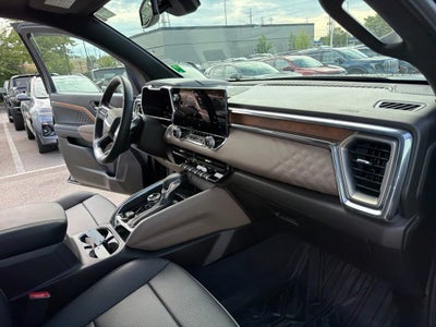 2025 GMC Canyon Denali