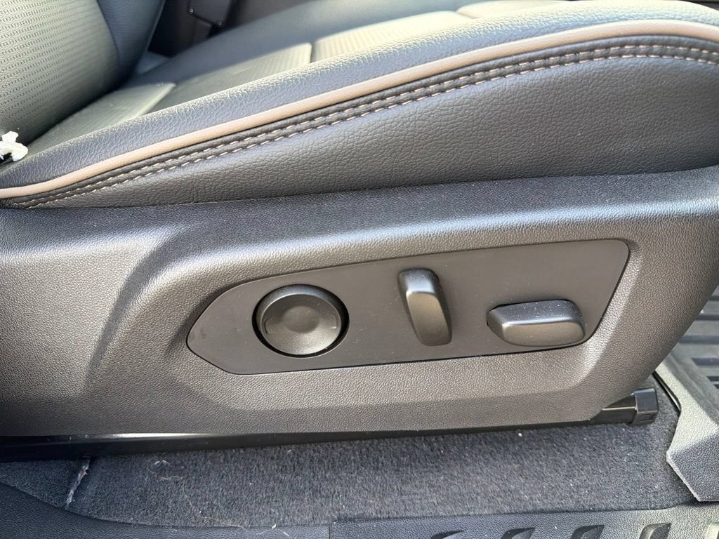 2025 GMC Canyon Denali