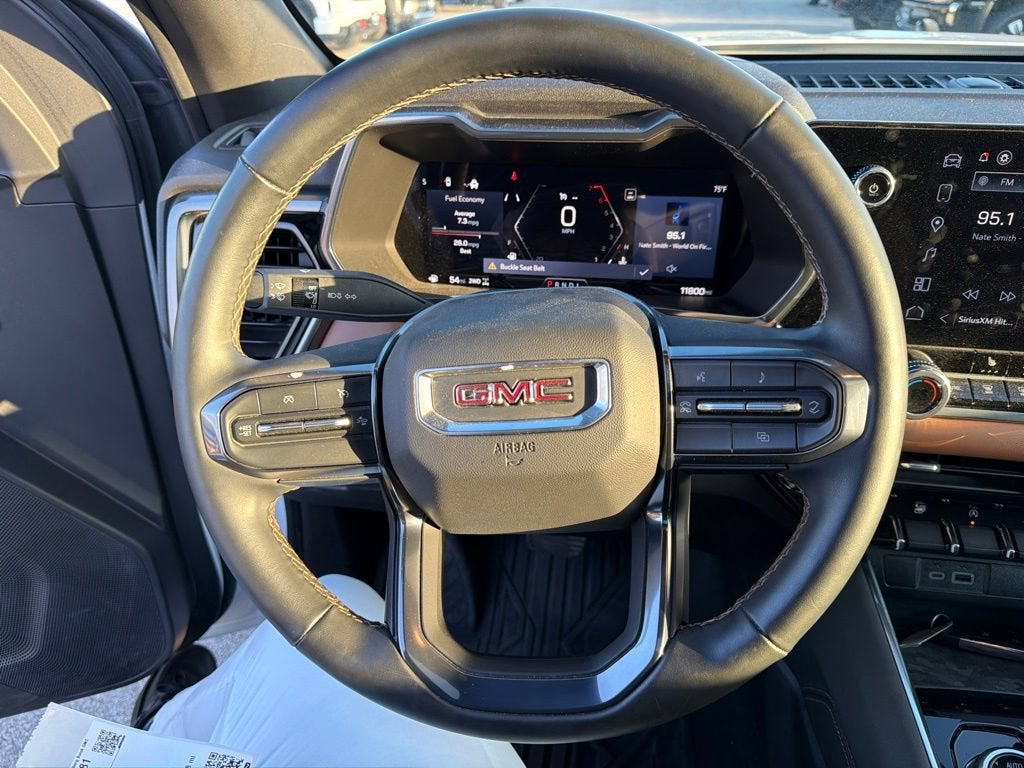 2024 GMC Canyon AT4