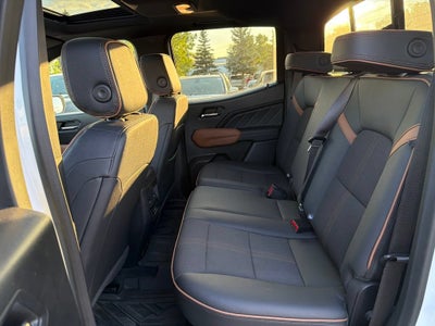 2024 GMC Canyon AT4
