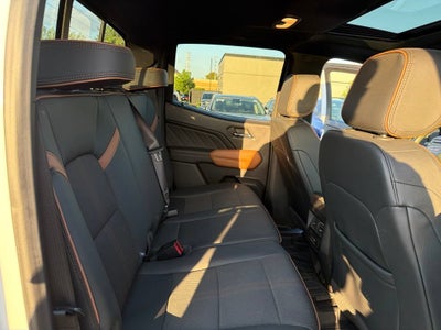 2024 GMC Canyon AT4