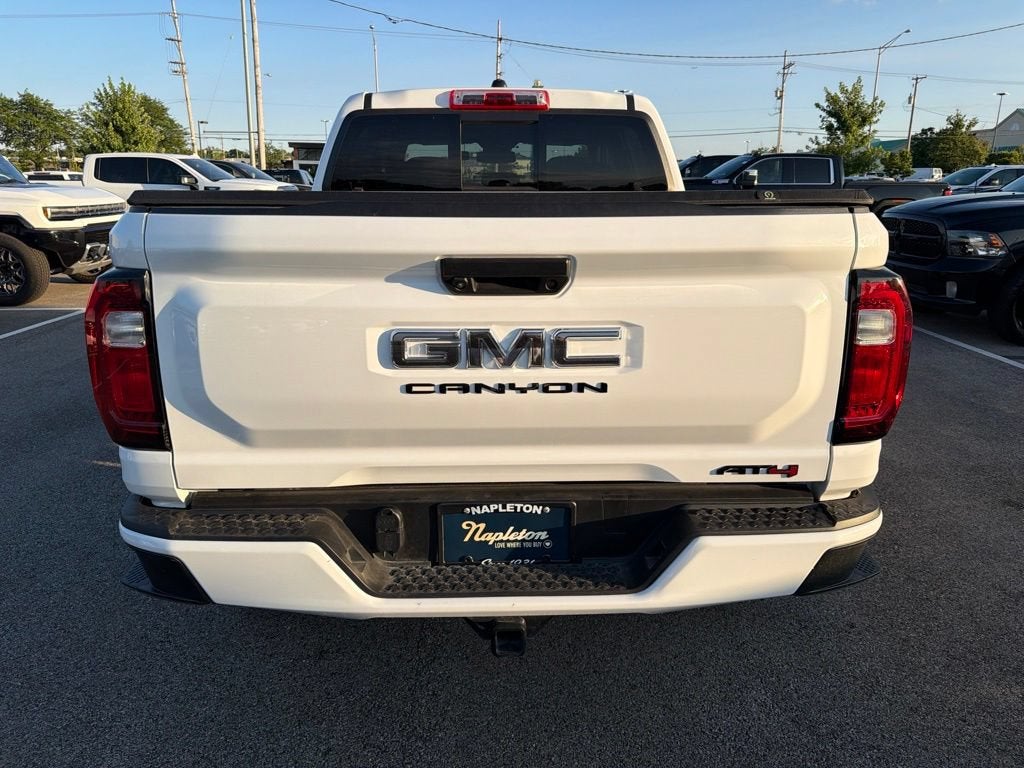 2024 GMC Canyon AT4