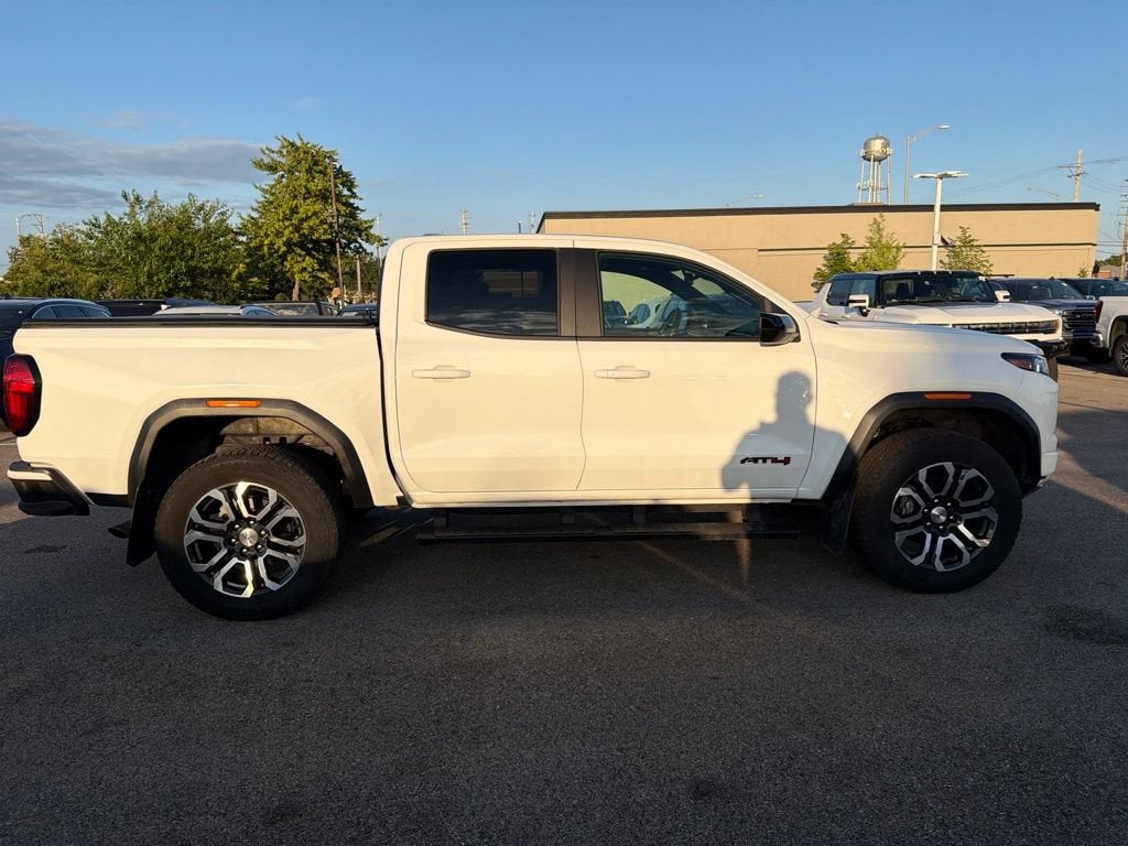 2024 GMC Canyon AT4