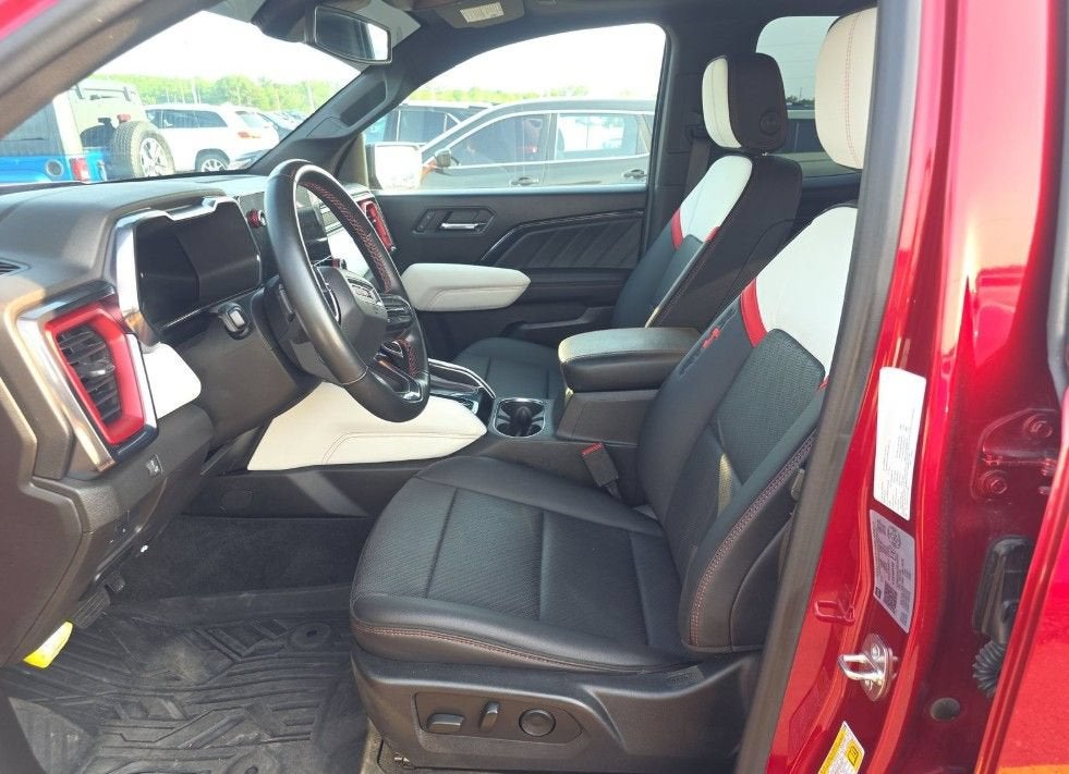 2023 GMC Canyon AT4X