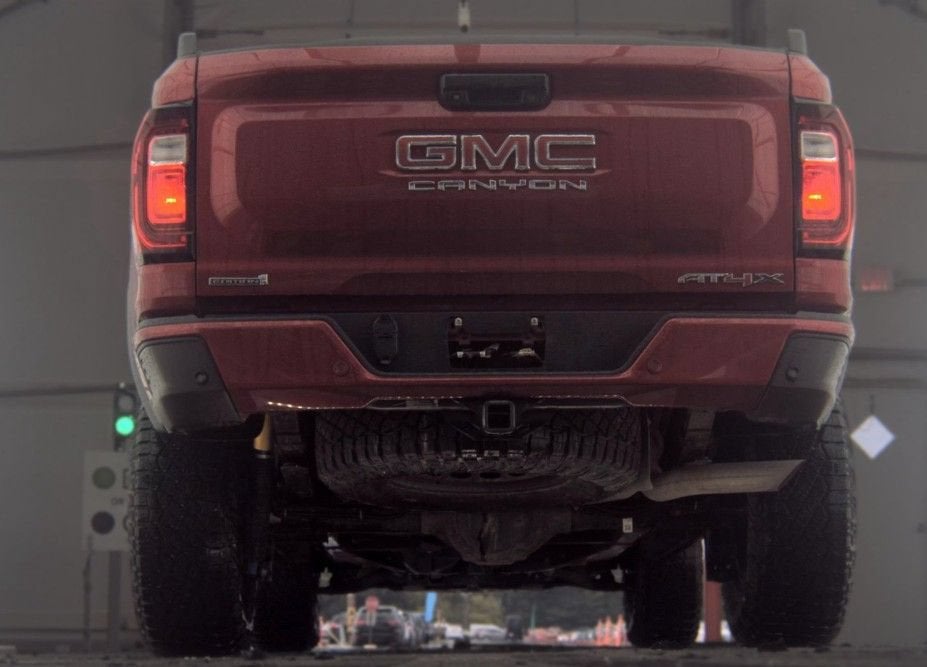 2023 GMC Canyon AT4X