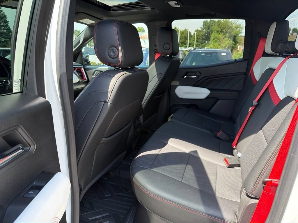 2024 GMC Canyon AT4X