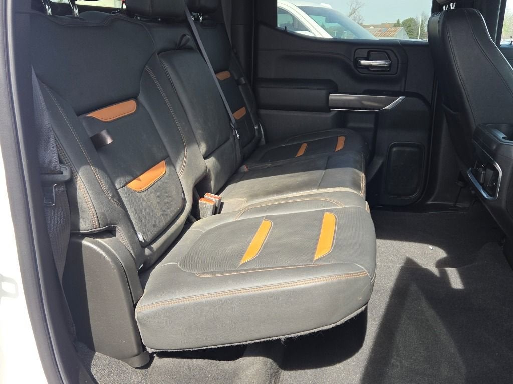 2022 GMC Sierra 1500 Limited AT4