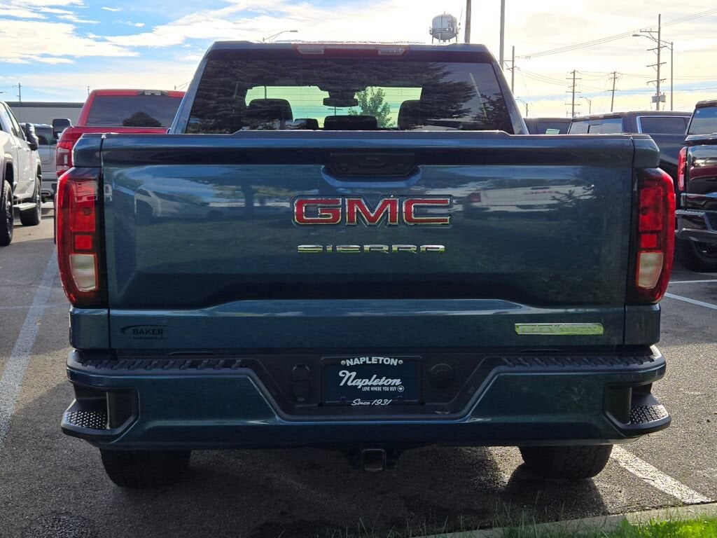 2025 GMC Sierra 1500 Elevation