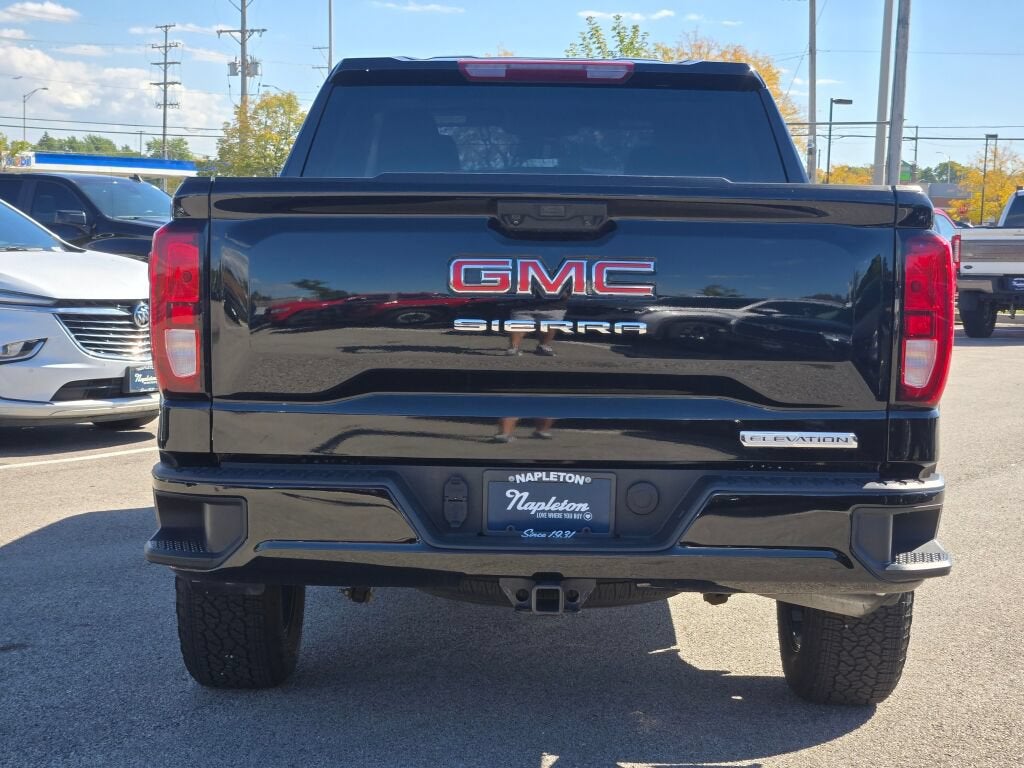 2025 GMC Sierra 1500 Elevation