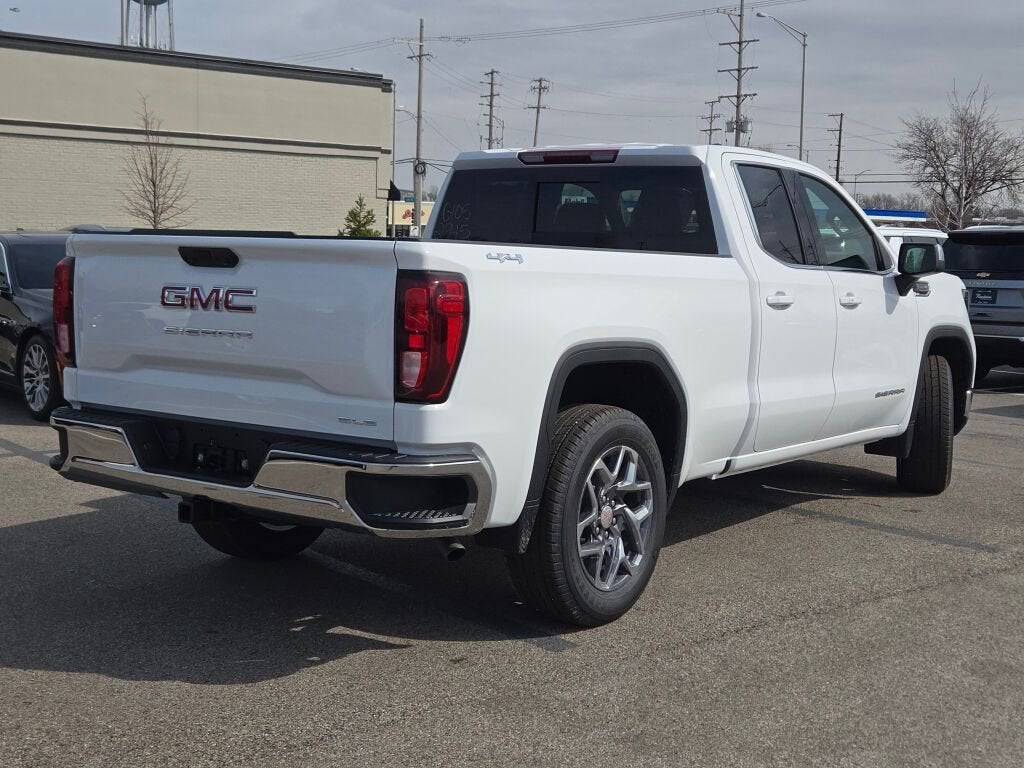 2026 GMC Sierra 1500 SLE