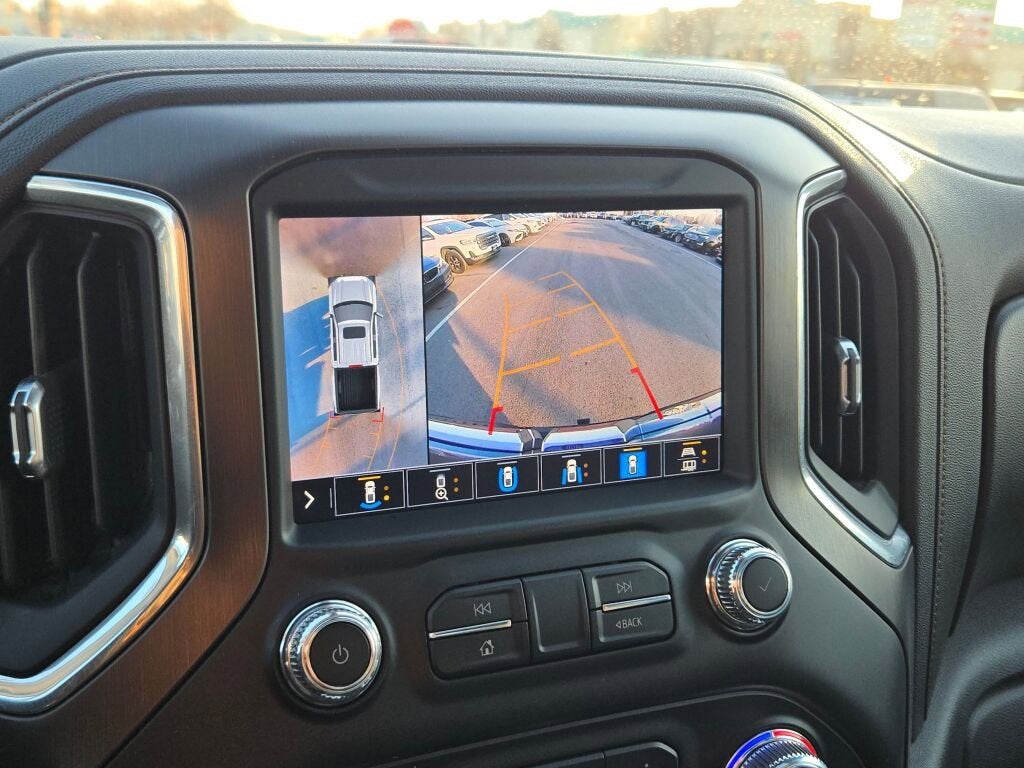 2021 GMC Sierra 1500 AT4