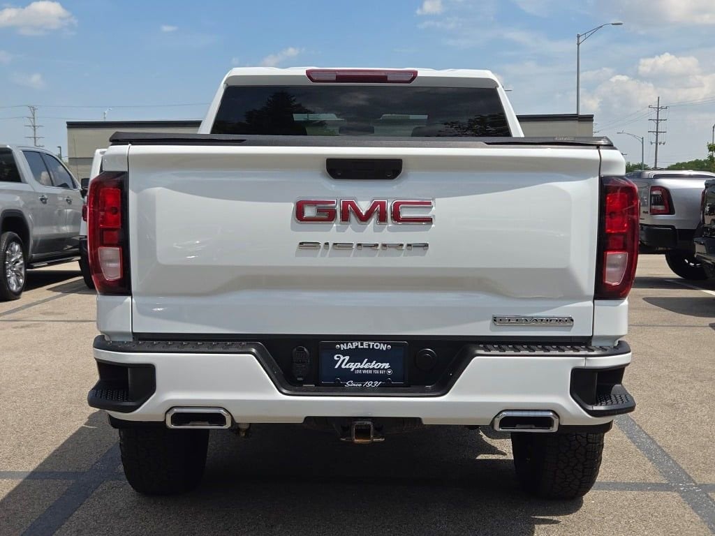 2024 GMC Sierra 1500 Elevation