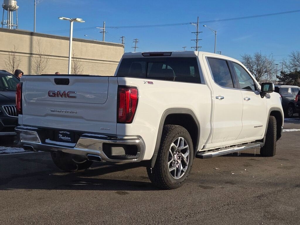 2025 GMC Sierra 1500 SLT