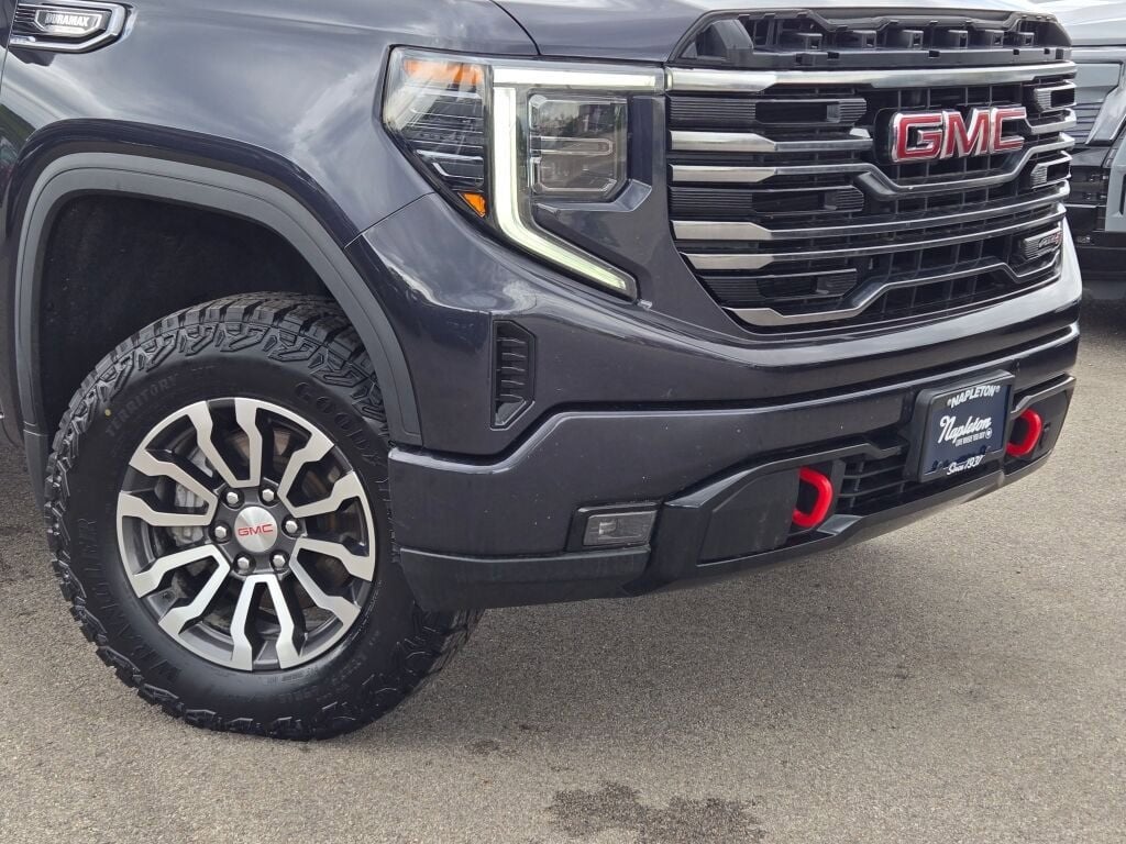 2022 GMC Sierra 1500 AT4