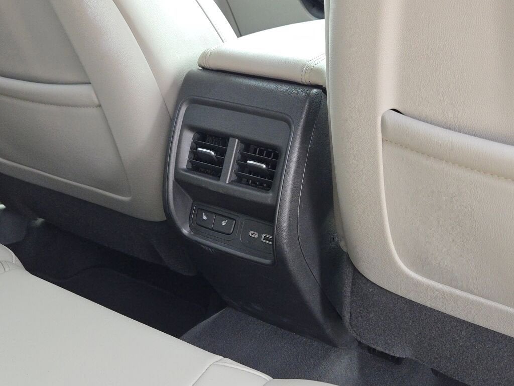 2021 Cadillac XT4 Luxury