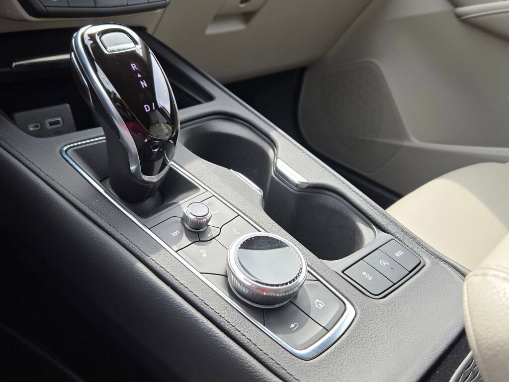 2021 Cadillac XT4 Luxury