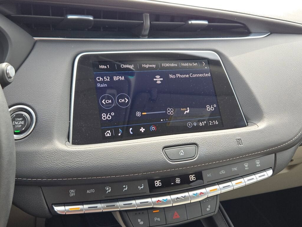 2021 Cadillac XT4 Luxury