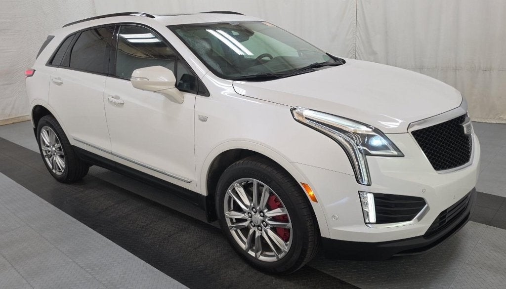2023 Cadillac XT5 AWD Sport